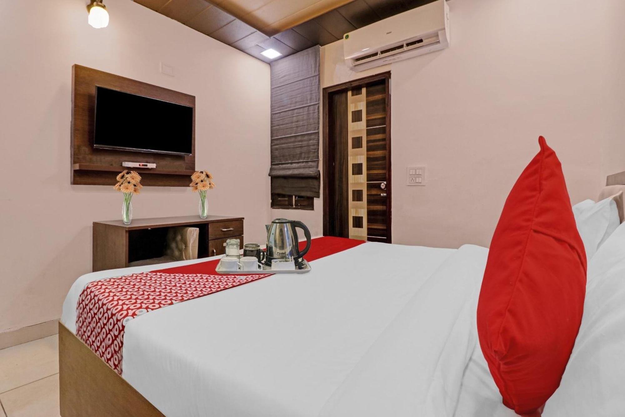 Hotel Oyo 90274 Knight